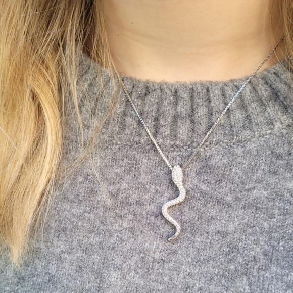 Swarovski Silver Snake Pendant Necklace 1330 - Picture 1 of 4